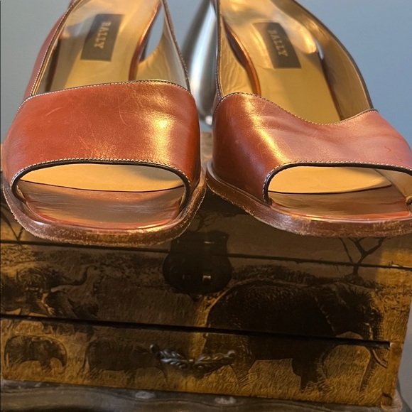 Vintage Bally Women's Brown Slingback Heels, Size 11M - Picture 5 of 8